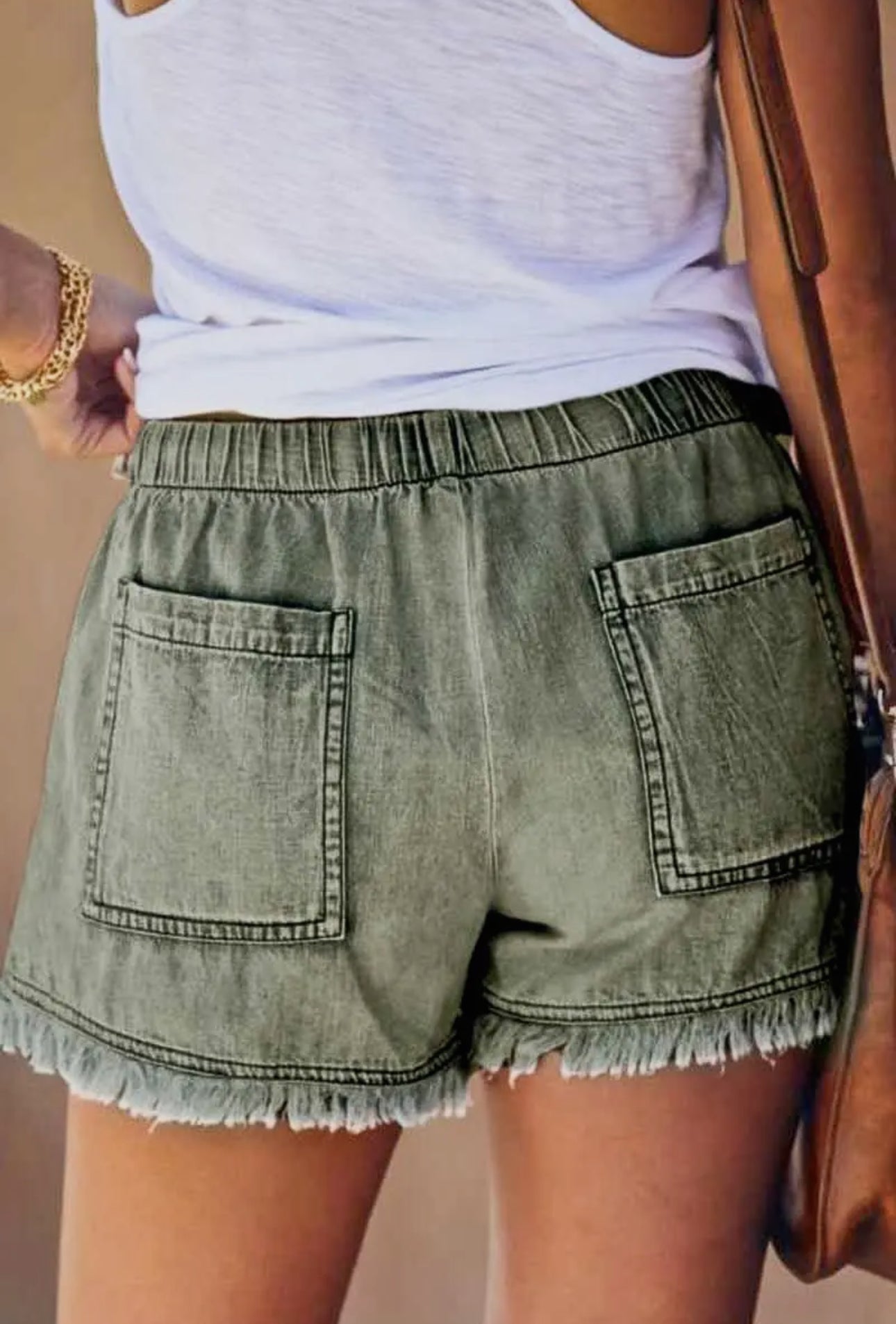 Frayed Safari Shorts (olive green)