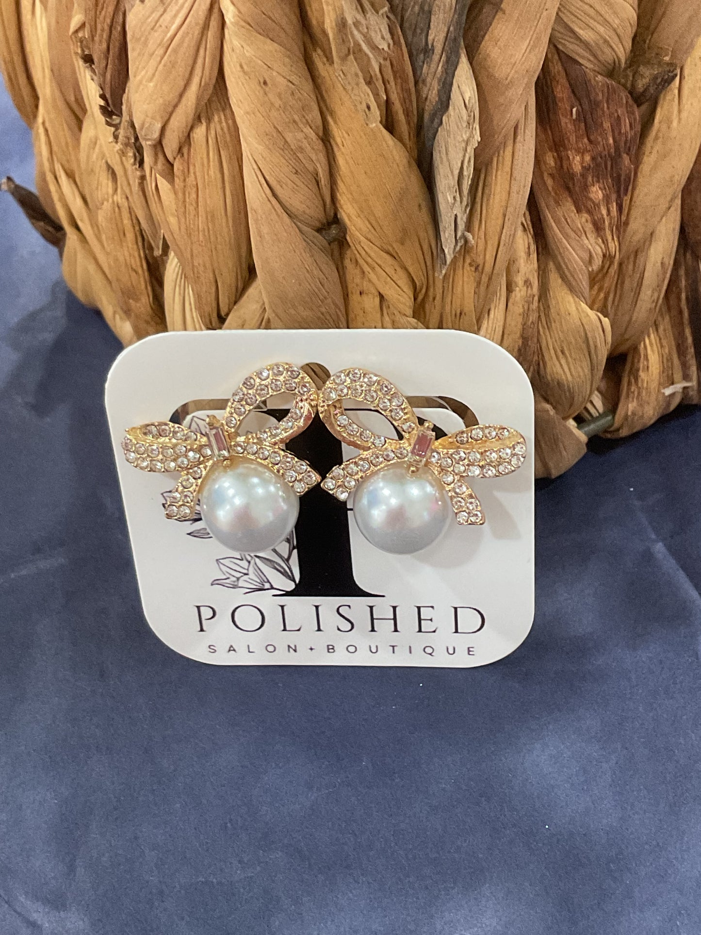 Gold and pearl earrings