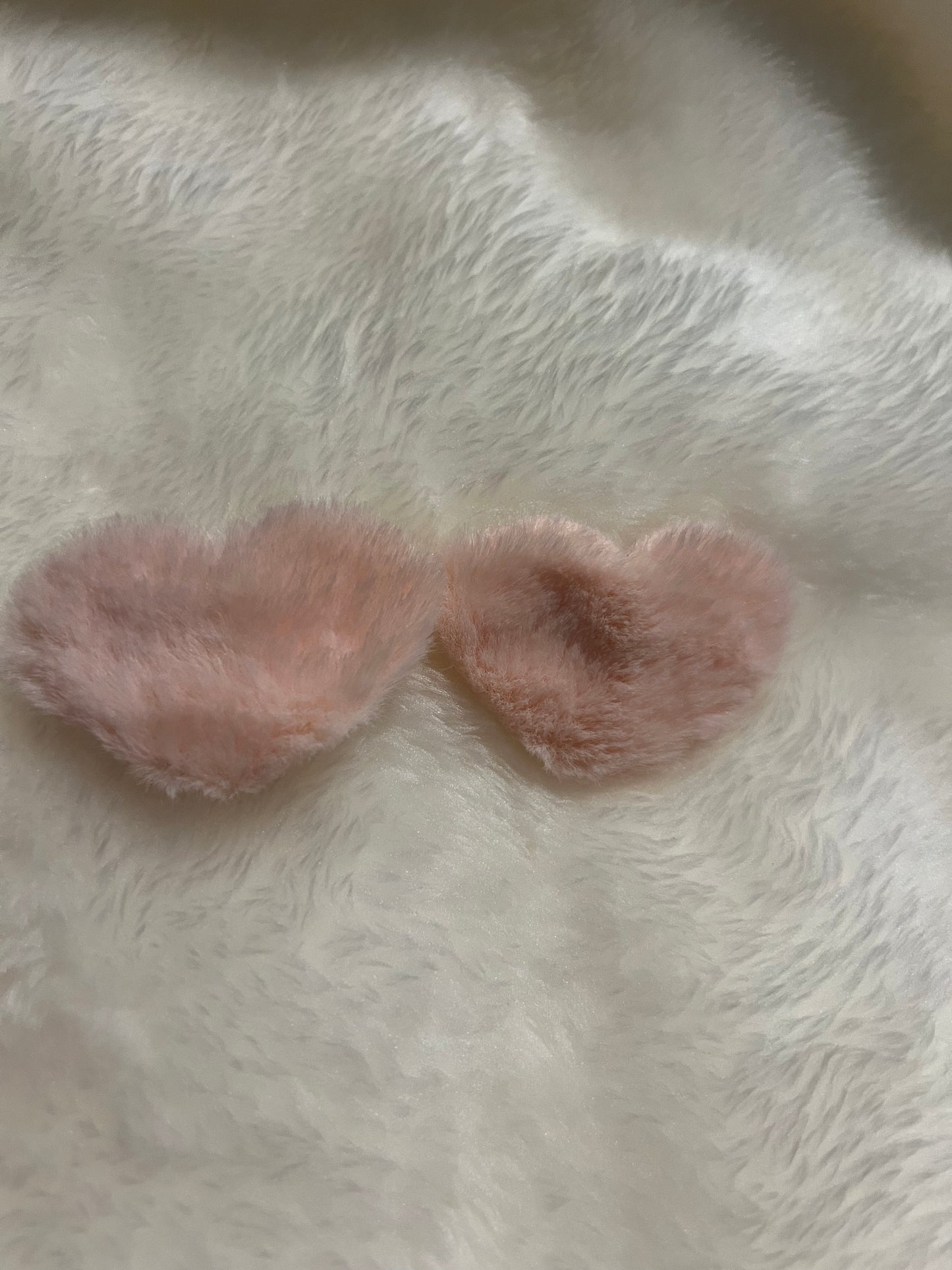 Fuzzy Heart Clip Set