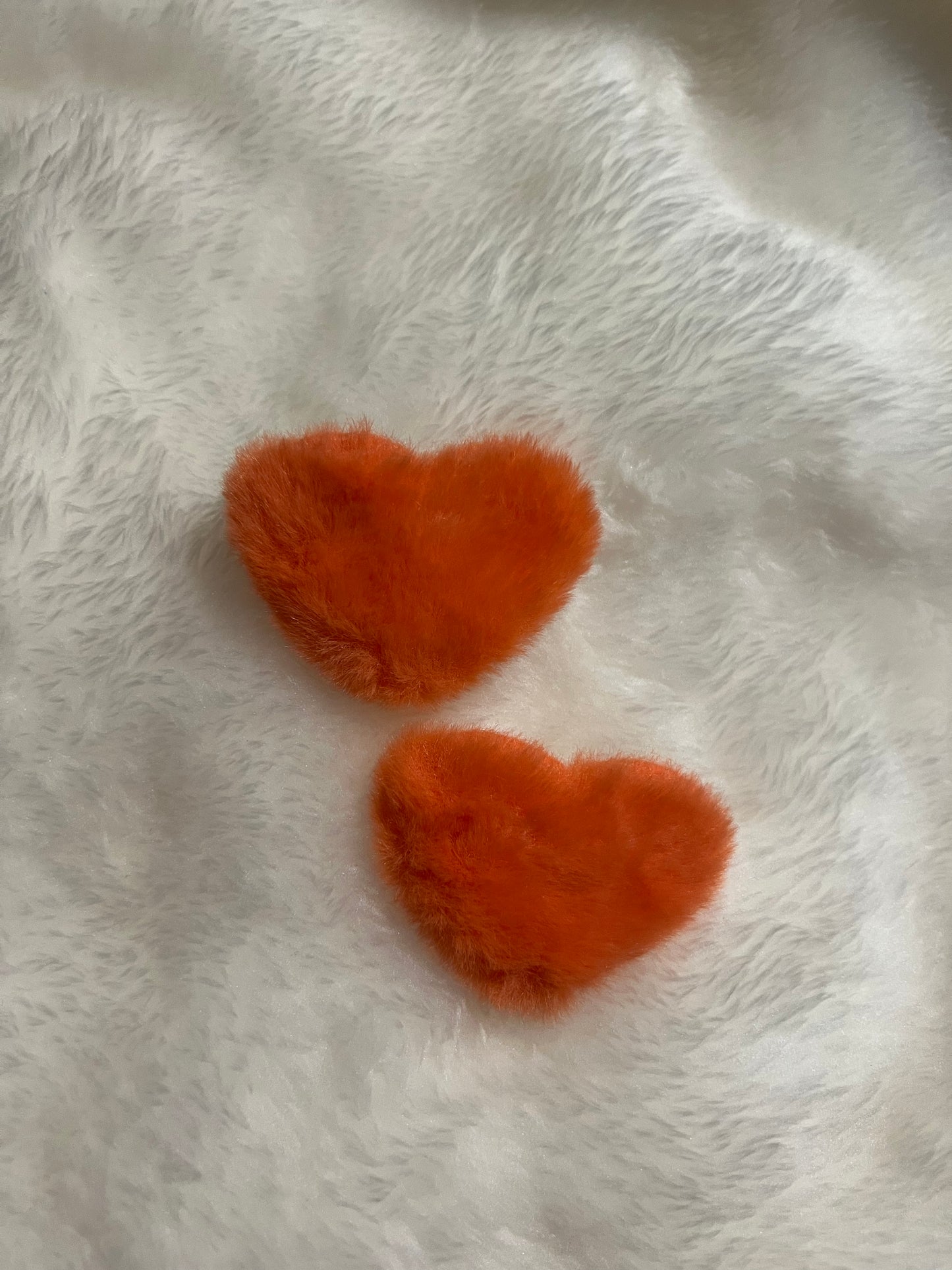 Fuzzy Heart Clip Set